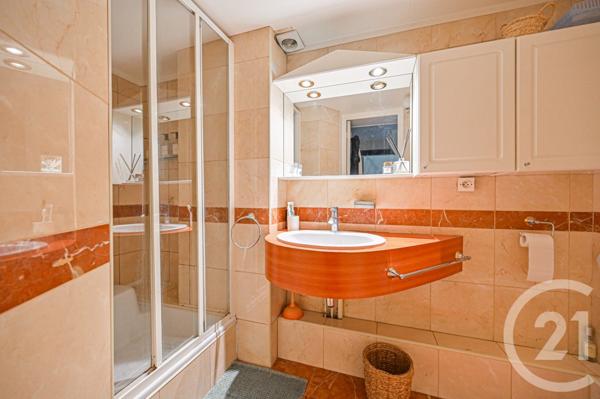 Appartement F3 à vendre  3 pièces - 64,50 m2 PARIS - 75012