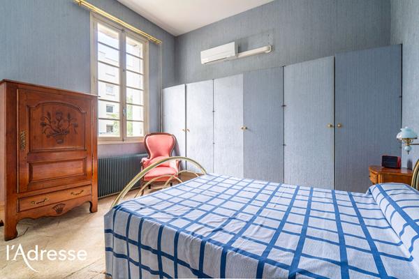 BORDEAUX JARDIN PUBLIC - Magnifique maison pierre avec garage et extérieurs.