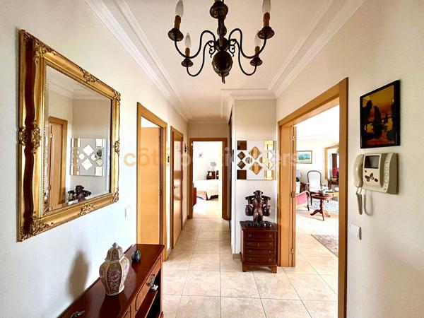 Vente
                Appartement55,53 m² - 2 Pièces -
                    ROYAN (17200)