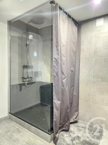 Maison à vendre  8 pièces - 154 m 2   IRIGNY  - 69