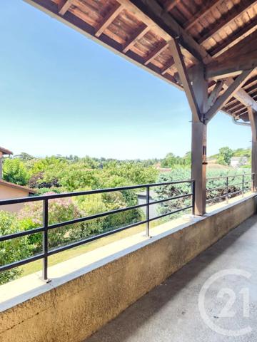 Maison à vendre  8 pièces - 154 m 2   IRIGNY  - 69