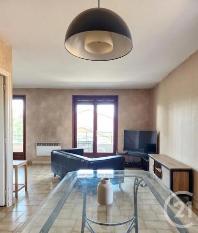 Maison à vendre  8 pièces - 154 m 2   IRIGNY  - 69