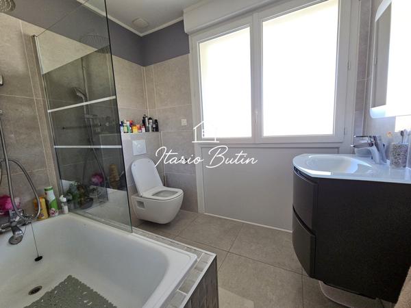 Maison T4 de 94 m² entièrement rénovée