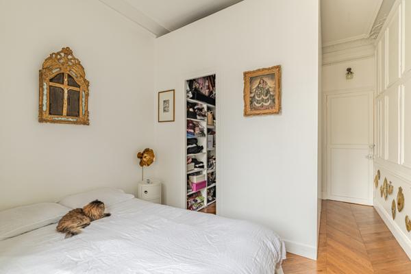 Drouot / Le Peletier - Appartement familial haussmannien - 3 chambres - Ascenseur et balcon