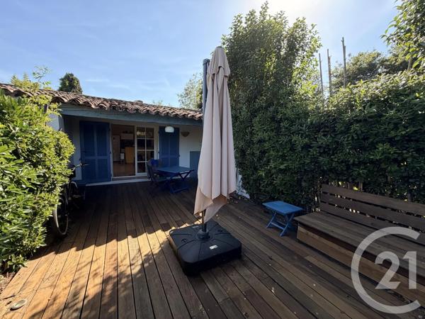 Maison à vendre  3 pièces - 57,95 m 2   ST TROPEZ  - 83
