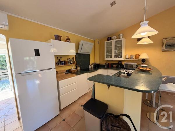 Maison à vendre  3 pièces - 57,95 m 2   ST TROPEZ  - 83