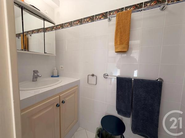 Maison à vendre  3 pièces - 57,95 m 2   ST TROPEZ  - 83