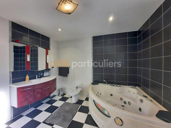 Vente Maison119,57 m² - 6 Pièces - FOUCHERANS (39100)