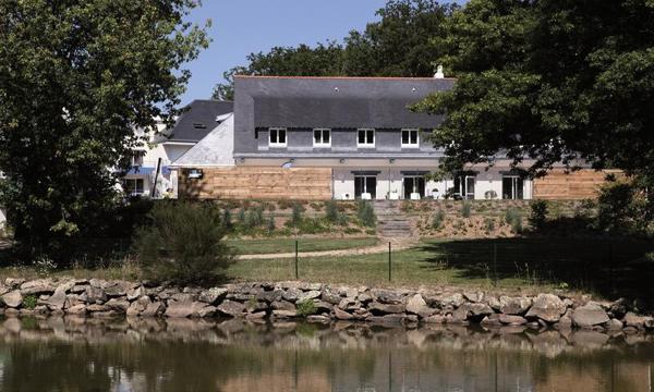 Vannes (56000) Bretagne - Vannes, Loueur Meublé résidence 3*** (Affaires/Tourisme)