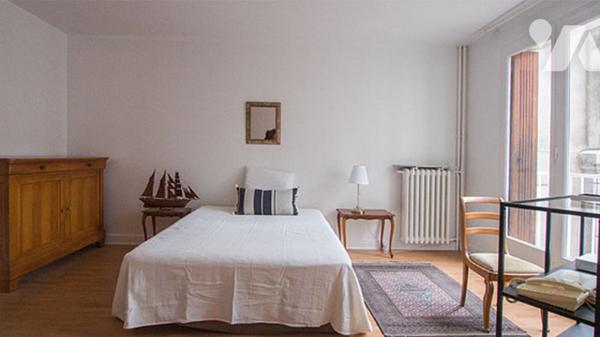 À VENDRE : Appartement idéalement situé dans le 15ème arrondissement.