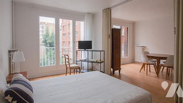 À VENDRE : Appartement idéalement situé dans le 15ème arrondissement.