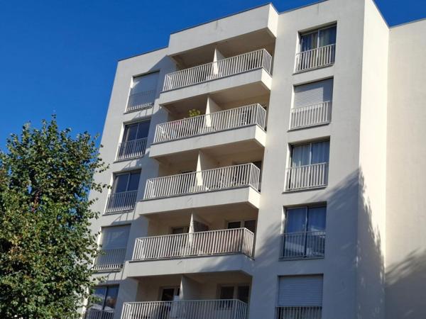 studio dans un secteur residentiel