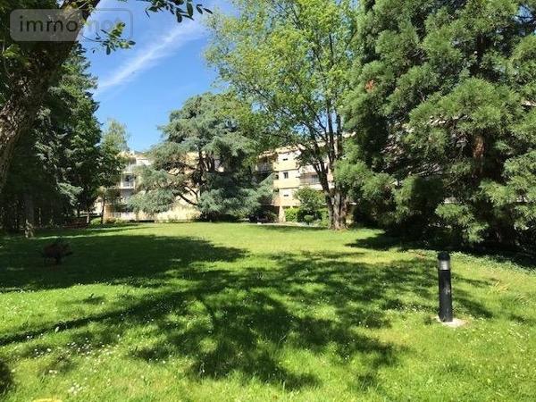 Studio à louer à Bourg-en-Bresse dans l'Ain (01000), ref : Studio BROU   
Brou