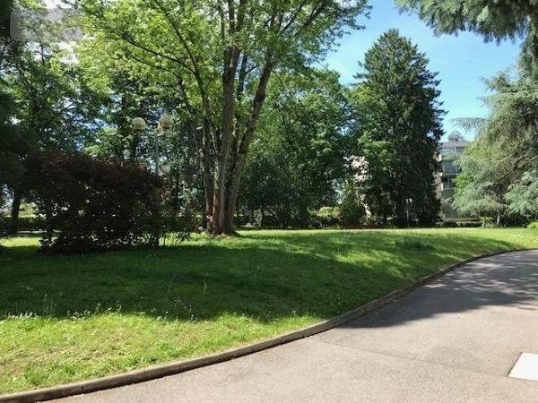 Studio à louer à Bourg-en-Bresse dans l'Ain (01000), ref : Studio BROU   
Brou