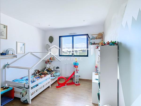 Maison récente de 6 pièces avec suite parentale au rez-de-chaussée