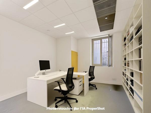 Exclusivité, Villeneuve sur Lot, local à usage de bureaux ou de stockage de 94 m²