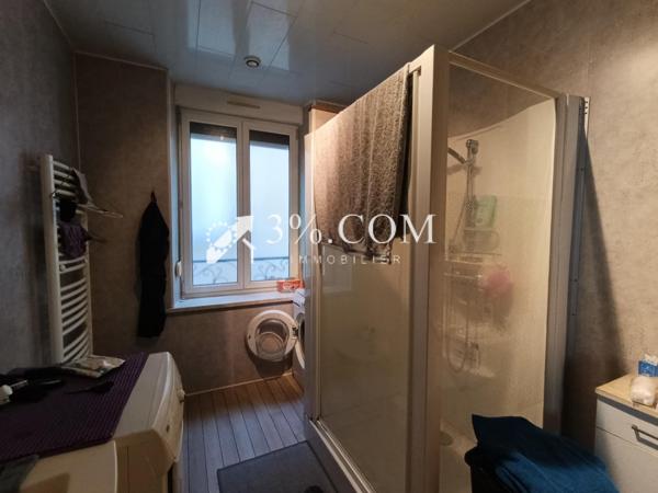 Immeuble
                                                                                                                                                
                                                                                                                                                
                                                                                                                                                
                                                    
                                                                                                                                                                                                                                                                                                                        355  m²