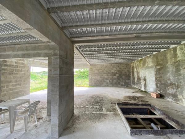 Épargnes (17120) Epargnes Maison 270 m² gros œuvre terminé Terrain environ 1098 m².