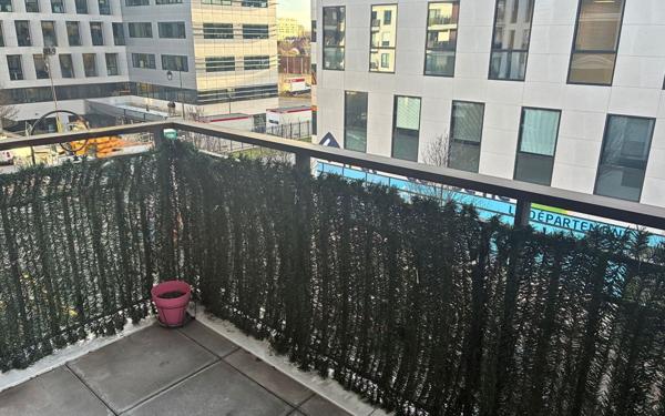 Appartement à louer    3 pièces • 66,17 m2 Antony