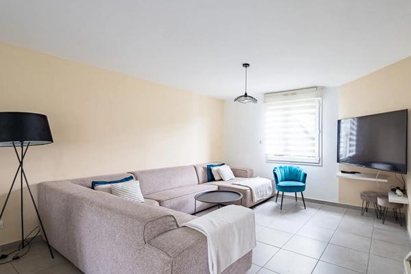 Maison à vendre 6 pièces 147.68m² Halluin (59250)