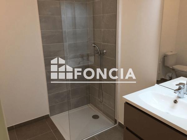 Location Appartement 2 pièces 43.23 m² - RUE PEYSSONNEL Marseille 13003