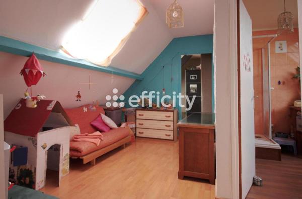 Maison 5 pièces - 120 m² Exclusivité efficity