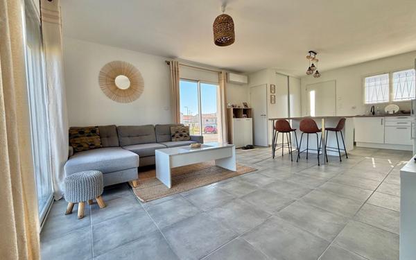 Maison à vendre    3 pièces •  Vauvert