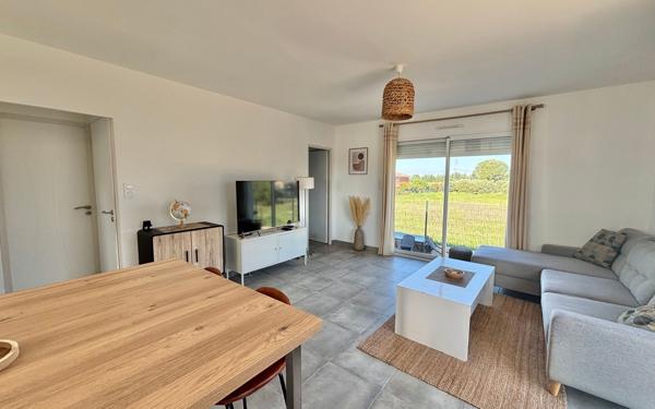 Maison à vendre    3 pièces •  Vauvert