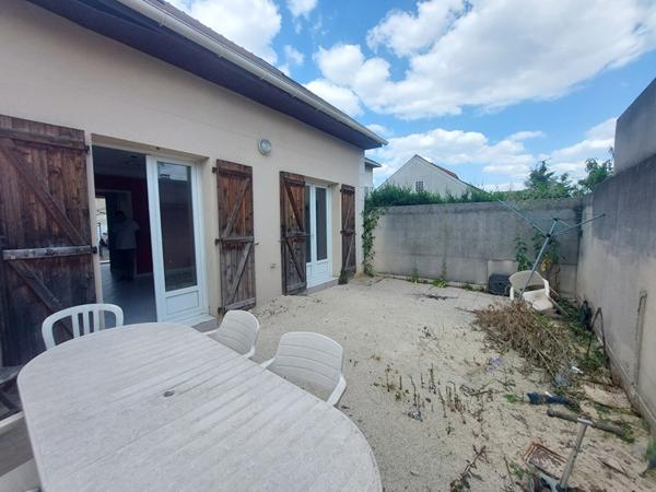 Maison 4 pièces €287 000 ** - Référence 4386