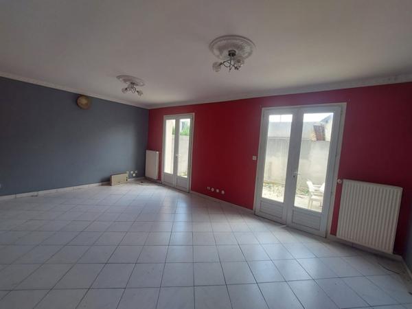 Maison 4 pièces €287 000 ** - Référence 4386