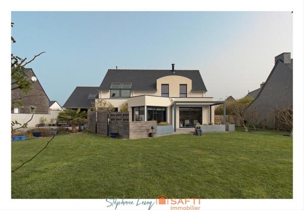 Volumes rares pour une grande maison familiale