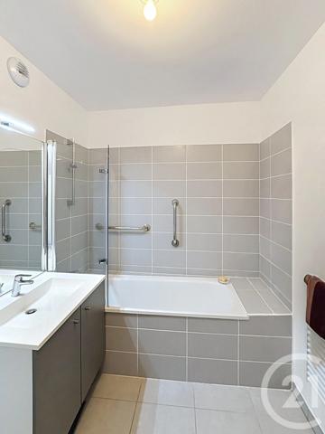 Appartement F4 à vendre  4 pièces - 86,31 m 2   ST JEAN DE VEDAS  - 34
