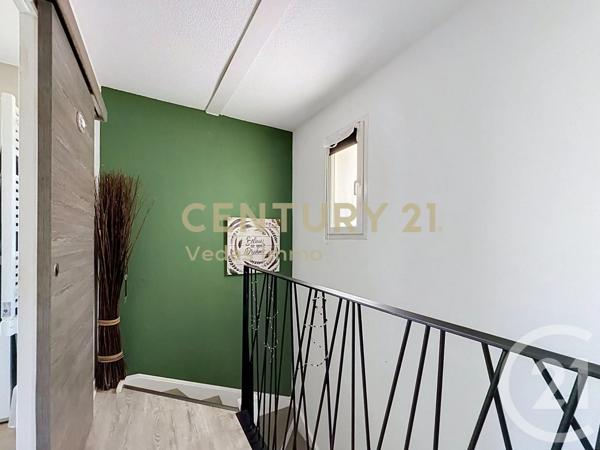 Maison à vendre  3 pièces - 74 m 2   ST JEAN DE VEDAS  - 34
