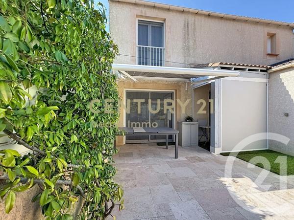 Maison à vendre  3 pièces - 74 m 2   ST JEAN DE VEDAS  - 34