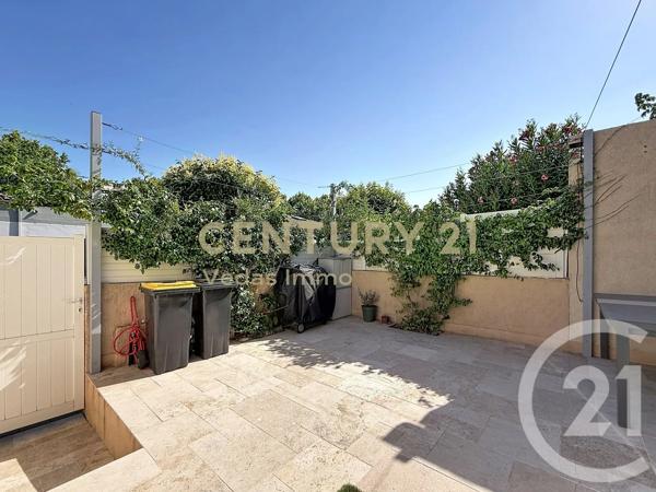 Maison à vendre  3 pièces - 74 m 2   ST JEAN DE VEDAS  - 34