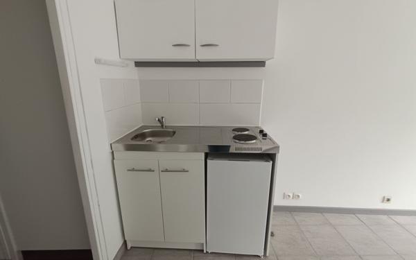 Appartement à louer    1 pièce •  Largentière