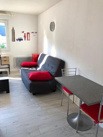 Studio meublé 20.08 m² proche centre-ville avec parking