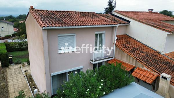 Maison
         4 pièces
        - 85 m² Exclusivité 159 990 €*
