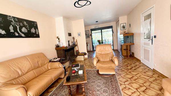 À vendre – Maison 5 pièces avec cour privative à Balizy