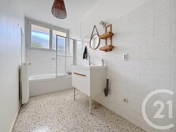 Appartement F2 à vendre  2 pièces - 53,29 m 2   MONTPELLIER  - 34
