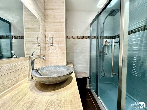 Appartement - Vendu - 75 m² - LAVAL | The Door Man