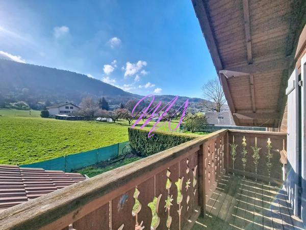 Chalet de 103.70 m² 3 chambres avec studio indépendant, piscine chauffée et terrain clos de 615 m²