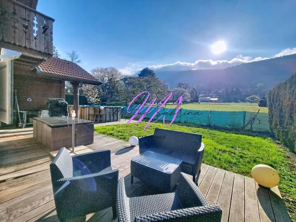 Chalet de 103.70 m² 3 chambres avec studio indépendant, piscine chauffée et terrain clos de 615 m²