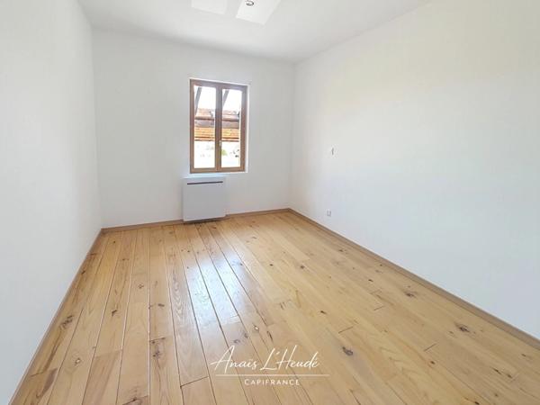 MAISON A LOUER - 3 chambres / 185m² / ARBUSIGNY (74)