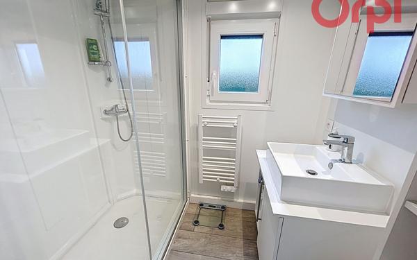 Maison à vendre    3 pièces •  Sainte-Foy