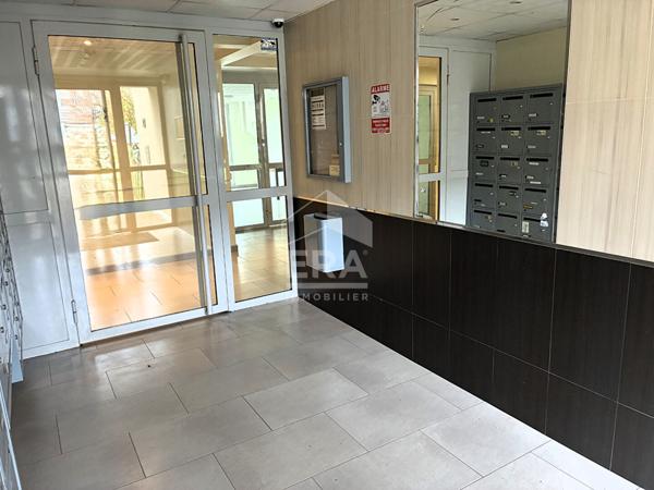 Appart. T2 à vendre - Blois - Résidentiel, Jardin privé, 2 parkings SS, vendu loué