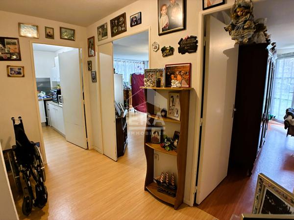 Appart. T2 à vendre - Blois - Résidentiel, Jardin privé, 2 parkings SS, vendu loué