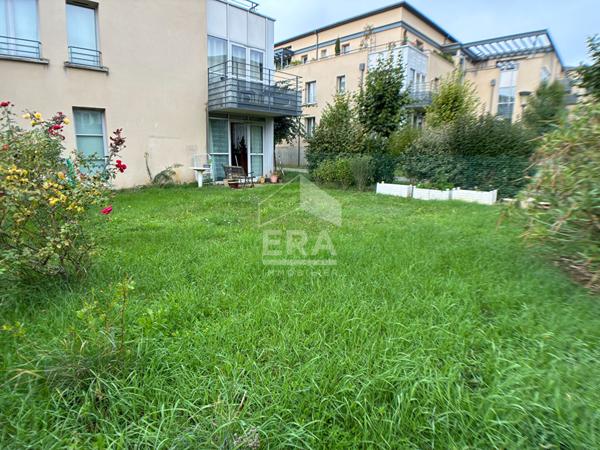 Appart. T2 à vendre - Blois - Résidentiel, Jardin privé, 2 parkings SS, vendu loué