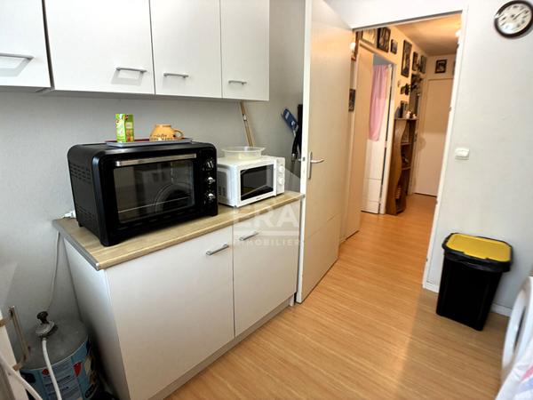 Appart. T2 à vendre - Blois - Résidentiel, Jardin privé, 2 parkings SS, vendu loué