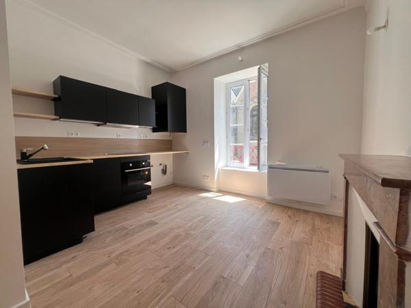 Appartement Suce Sur Erdre 2 Pièce(s) 28.64 M2 Avec Jardinets